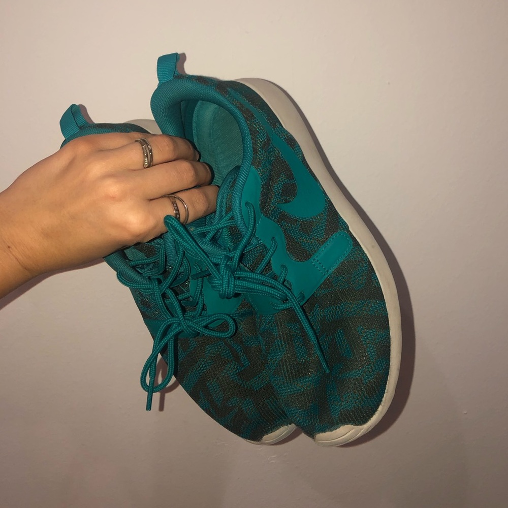 NIKE ROSHE - Picture 4 of 4